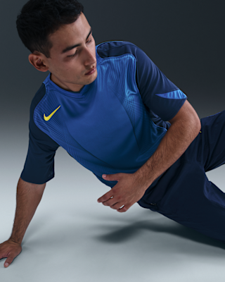 Nike Total 90 Men's Dri-FIT Short-Sleeve Soccer Jersey. Nike.com